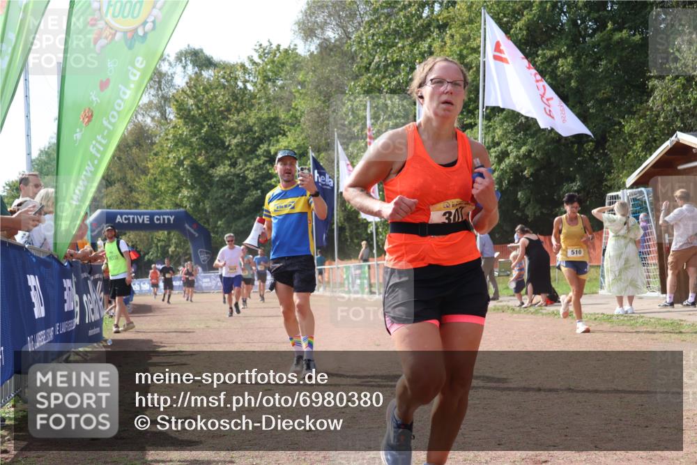 08.09.2024 - Airport Race Strokosch-Dieckow http://msf.ph/oto/6980380 08.09.2024 12:43:07 Ziel 307, 381, 420, 1023 meine-sportfotos.de