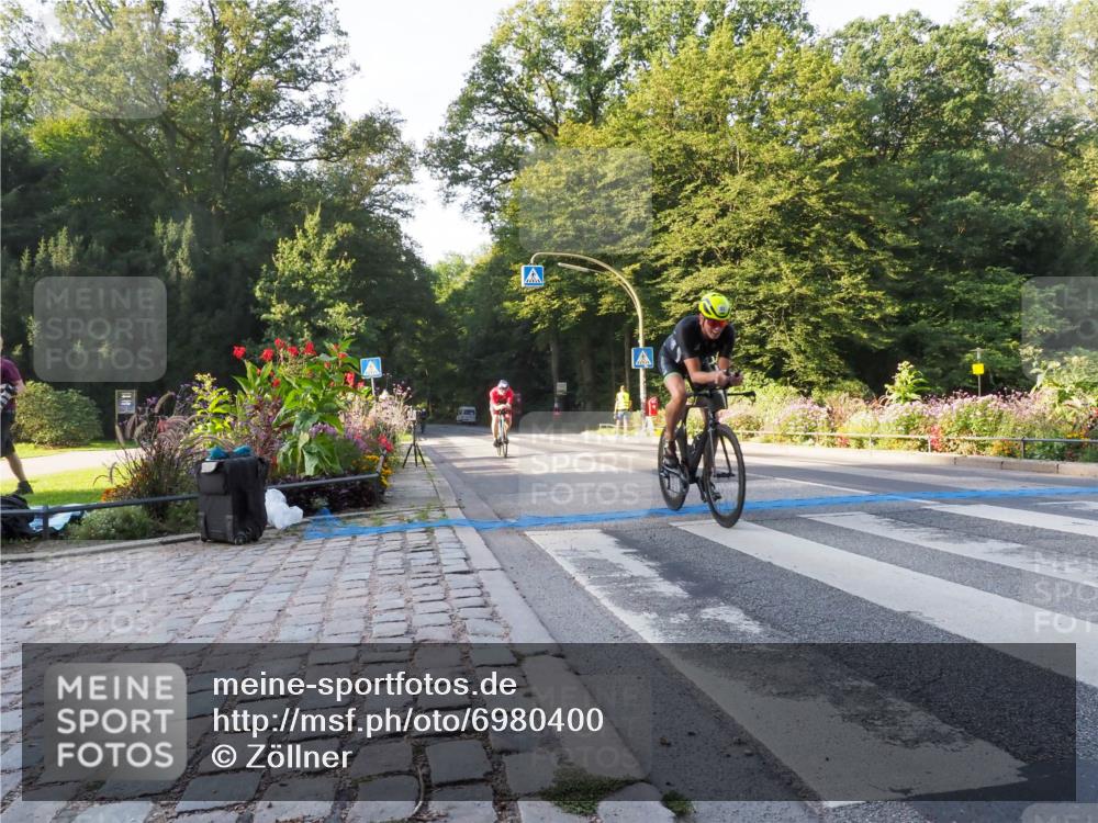08.09.2024 - Stadtparktriathlon Zöllner http://msf.ph/oto/6980400 08.09.2024 09:03:04 Radfahren 32, 39, 78, 93, 110, 115, 120, 123 meine-sportfotos.de