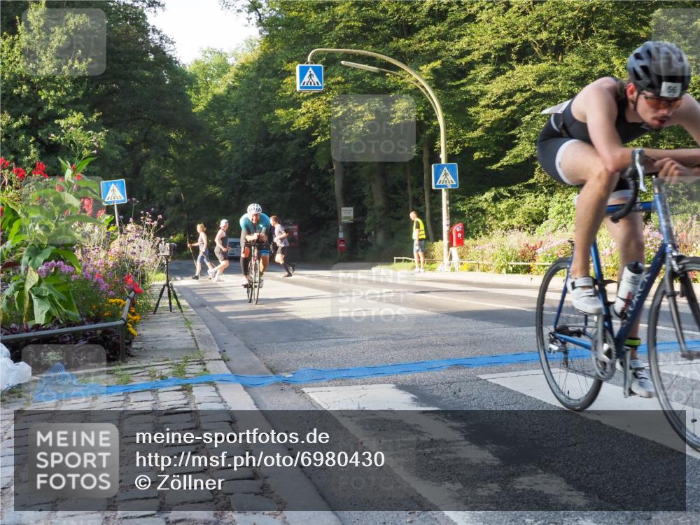 08.09.2024 - Stadtparktriathlon Zöllner http://msf.ph/oto/6980430 08.09.2024 09:03:17 Radfahren 56, 110, 125 meine-sportfotos.de