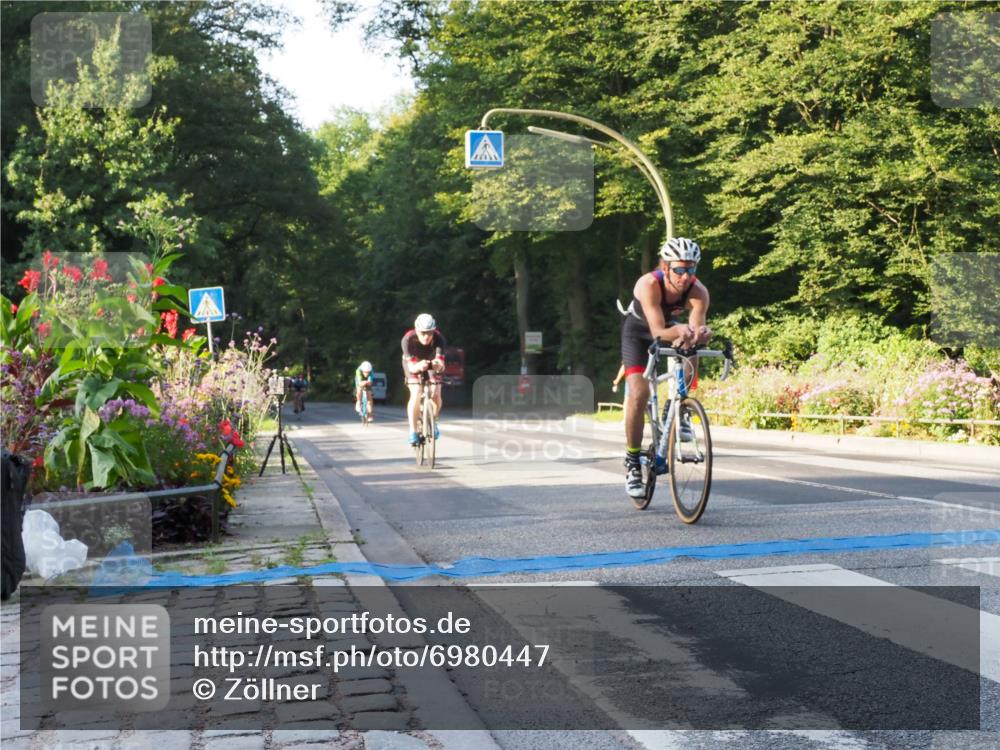 08.09.2024 - Stadtparktriathlon Zöllner http://msf.ph/oto/6980447 08.09.2024 09:03:31 Radfahren 53, 66, 98, 108, 112, 127 meine-sportfotos.de