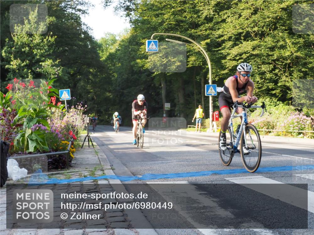 08.09.2024 - Stadtparktriathlon Zöllner http://msf.ph/oto/6980449 08.09.2024 09:03:31 Radfahren 53, 66, 98, 108, 112, 127 meine-sportfotos.de