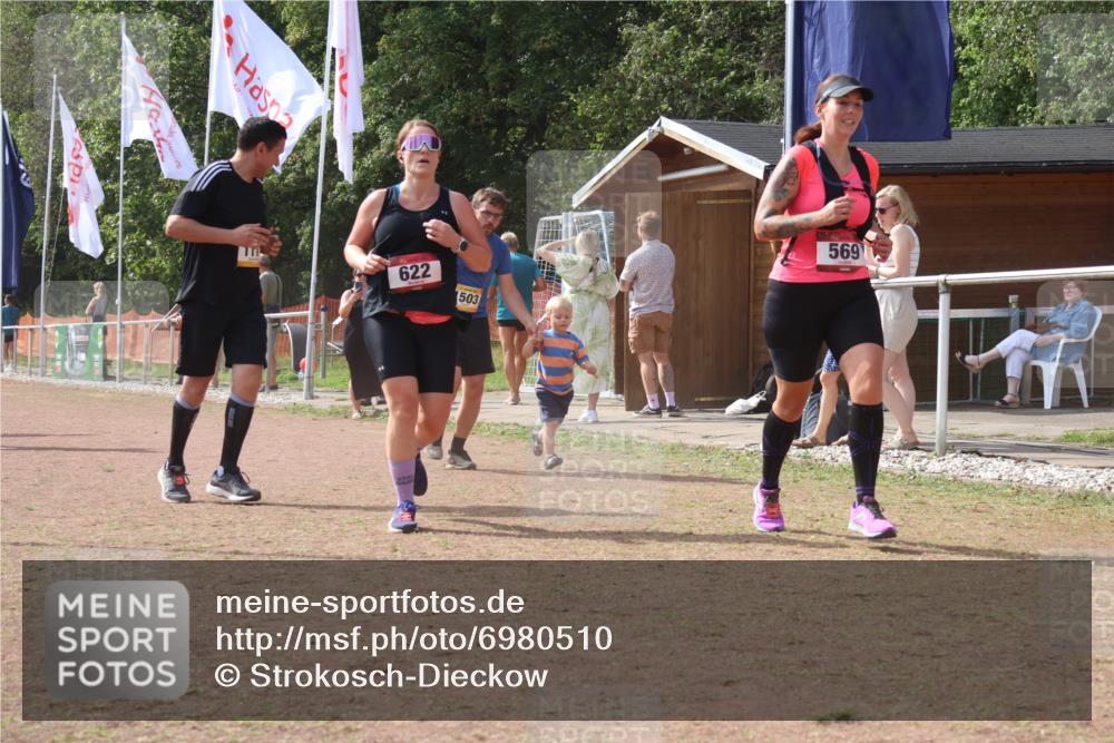 08.09.2024 - Airport Race Strokosch-Dieckow http://msf.ph/oto/6980510 08.09.2024 12:43:21 Ziel 114, 220, 569, 622, 840, 1117, 1270, 1503 meine-sportfotos.de