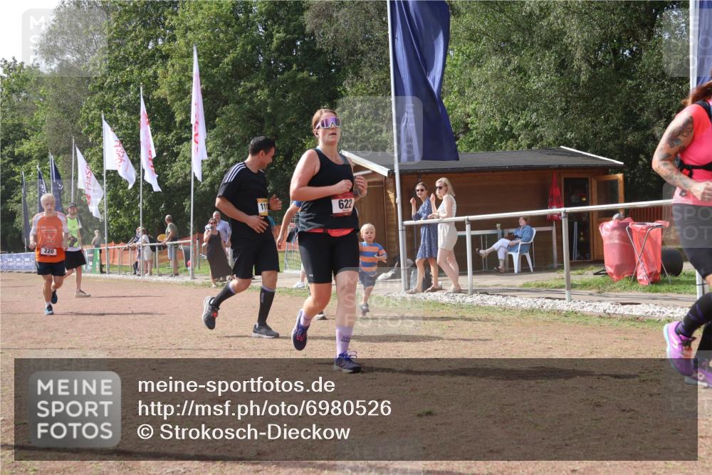 08.09.2024 - Airport Race Strokosch-Dieckow http://msf.ph/oto/6980526 08.09.2024 12:43:22 Ziel 220, 569, 622, 840, 1117, 1503 meine-sportfotos.de