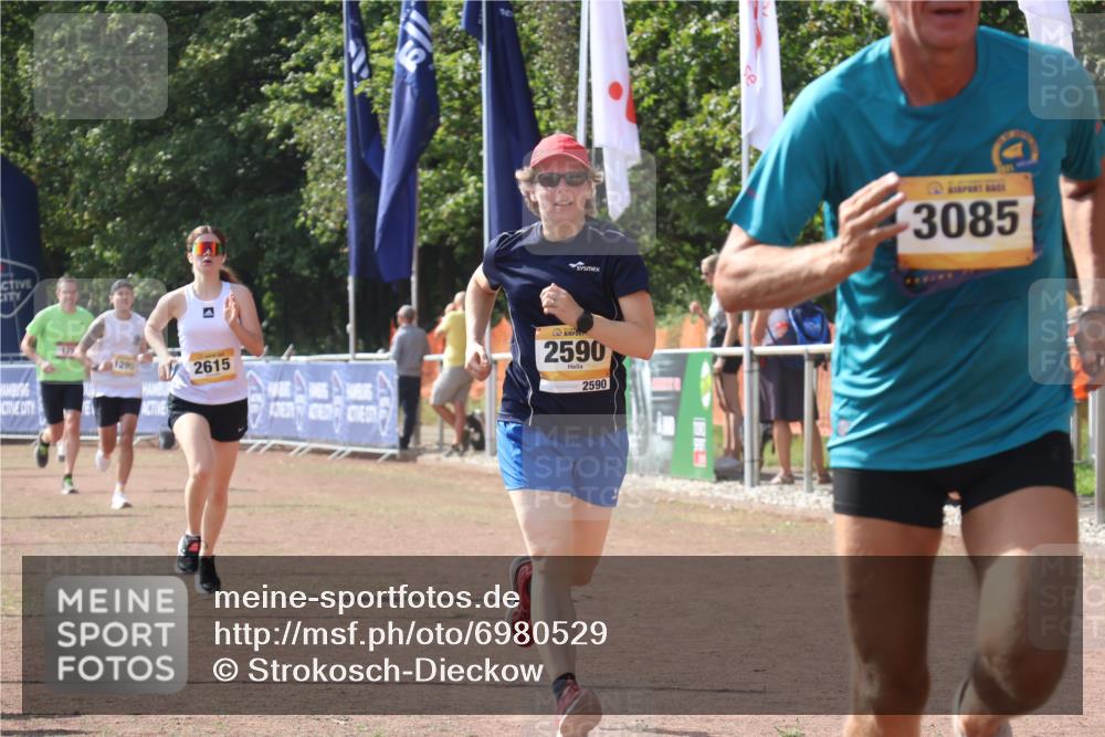 08.09.2024 - Airport Race Strokosch-Dieckow http://msf.ph/oto/6980529 08.09.2024 12:15:23 Ziel 175, 1290, 2545, 2590, 2615, 3085 meine-sportfotos.de