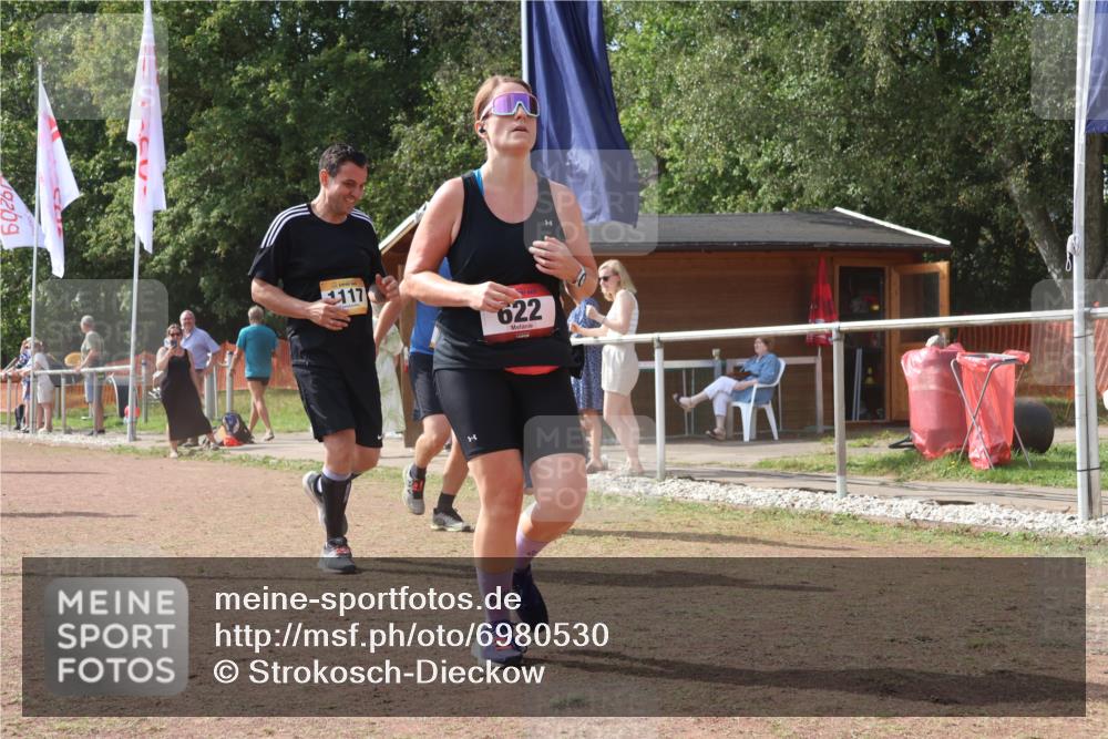 08.09.2024 - Airport Race Strokosch-Dieckow http://msf.ph/oto/6980530 08.09.2024 12:43:22 Ziel 220, 569, 622, 840, 1117, 1503 meine-sportfotos.de