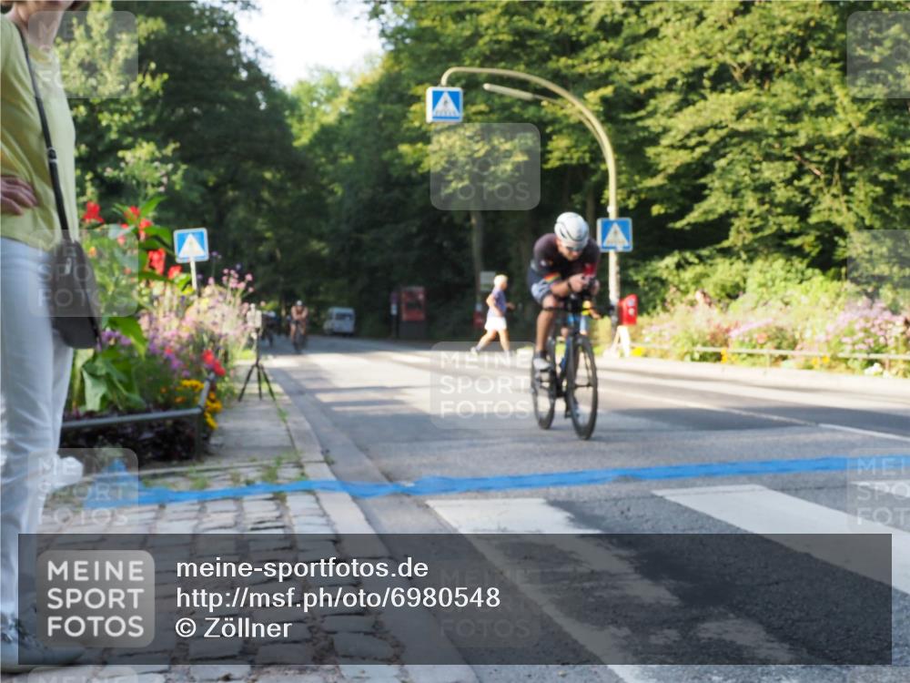 08.09.2024 - Stadtparktriathlon Zöllner http://msf.ph/oto/6980548 08.09.2024 09:03:50 Radfahren 15, 21, 25, 26, 40, 44, 54, 63, 72, 76, 80, 83, 94, 109 meine-sportfotos.de