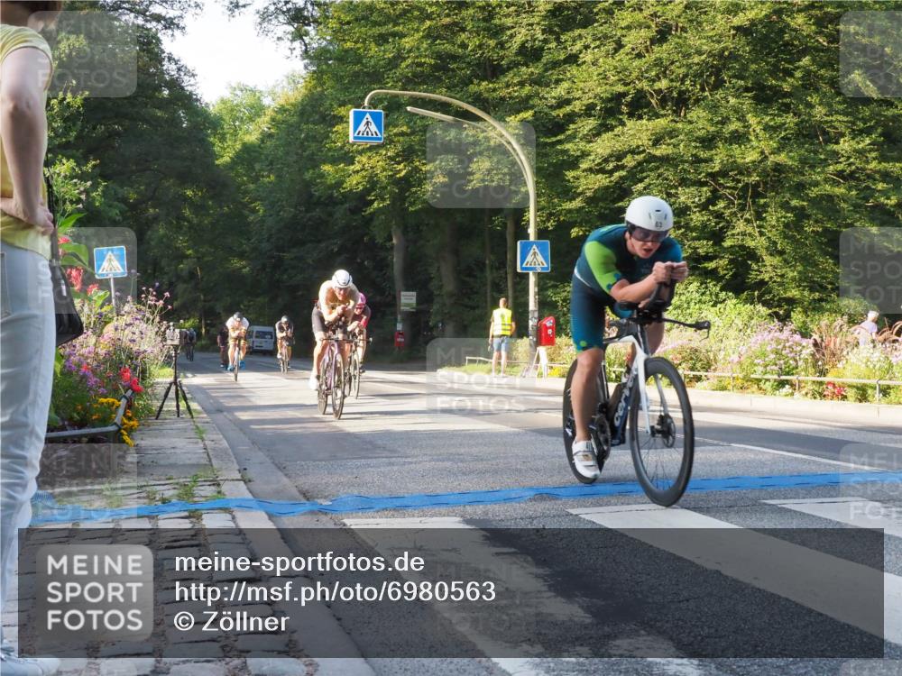 08.09.2024 - Stadtparktriathlon Zöllner http://msf.ph/oto/6980563 08.09.2024 09:03:55 Radfahren 15, 20, 21, 35, 40, 44, 54, 63, 71, 72, 76, 83, 89, 94 meine-sportfotos.de
