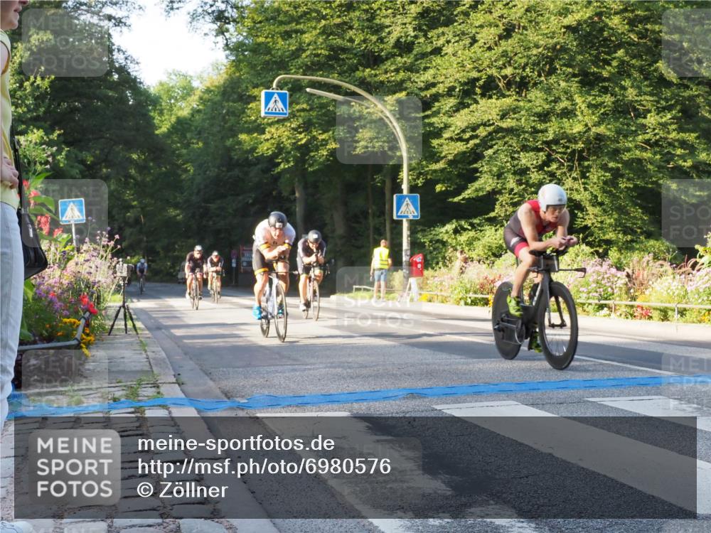 08.09.2024 - Stadtparktriathlon Zöllner http://msf.ph/oto/6980576 08.09.2024 09:03:57 Radfahren 15, 20, 21, 31, 35, 37, 40, 44, 54, 63, 71, 72, 76, 83, 89, 94 meine-sportfotos.de