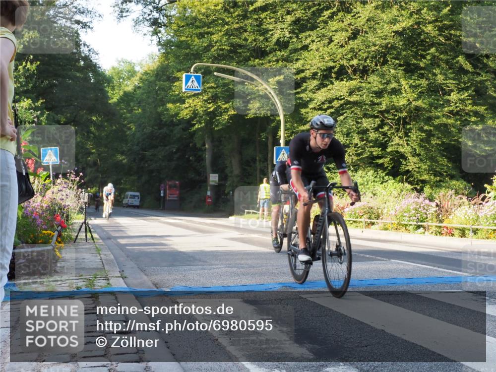08.09.2024 - Stadtparktriathlon Zöllner http://msf.ph/oto/6980595 08.09.2024 09:03:59 Radfahren 20, 21, 31, 35, 37, 40, 44, 54, 63, 71, 72, 76, 83, 89, 107 meine-sportfotos.de