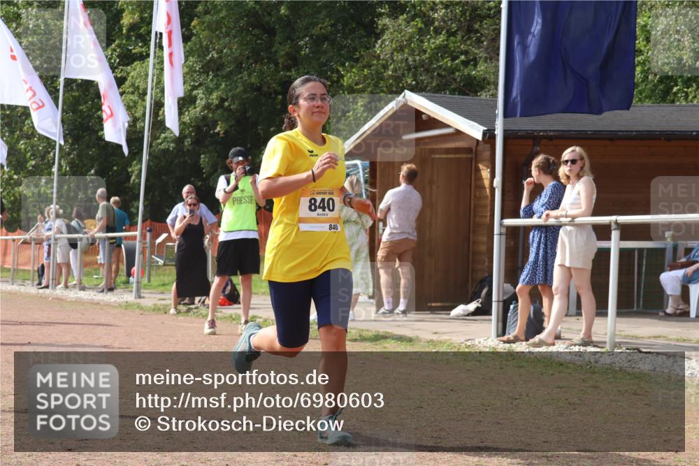 08.09.2024 - Airport Race Strokosch-Dieckow http://msf.ph/oto/6980603 08.09.2024 12:43:29 Ziel 557, 560, 840, 847, 883, 1120, 1159, 1205, 1467 meine-sportfotos.de