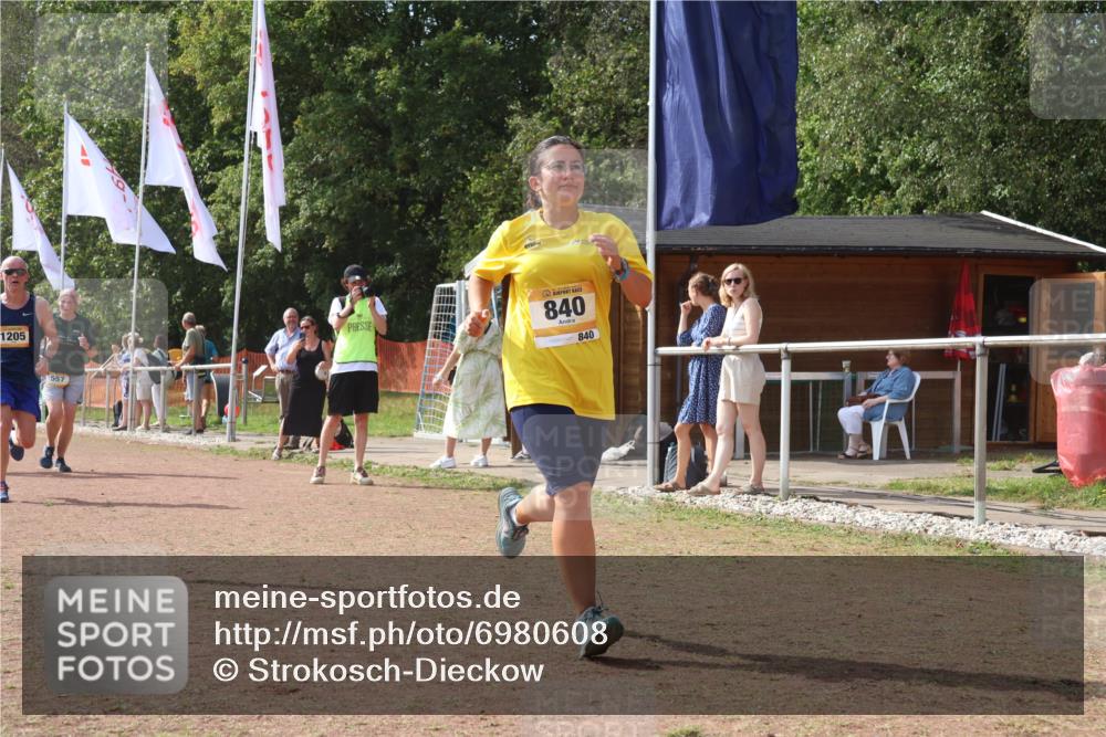 08.09.2024 - Airport Race Strokosch-Dieckow http://msf.ph/oto/6980608 08.09.2024 12:43:29 Ziel 557, 560, 840, 847, 883, 1120, 1159, 1205, 1467 meine-sportfotos.de