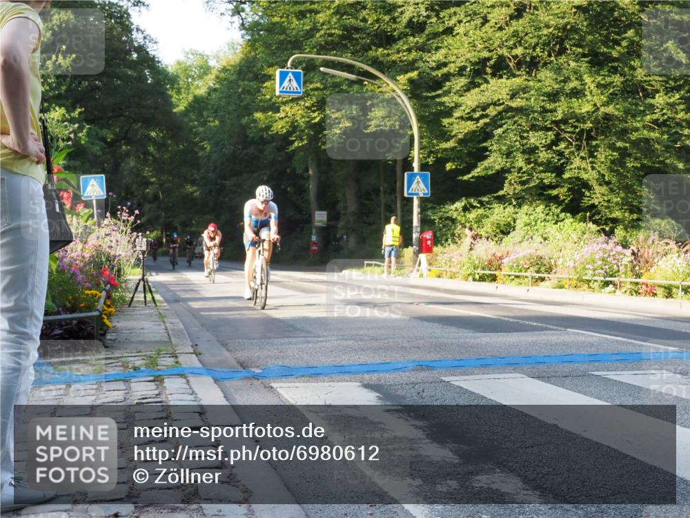 08.09.2024 - Stadtparktriathlon Zöllner http://msf.ph/oto/6980612 08.09.2024 09:04:00 Radfahren 20, 21, 31, 35, 37, 40, 44, 54, 71, 72, 76, 83, 89, 107 meine-sportfotos.de