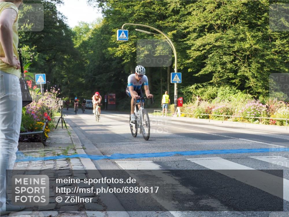 08.09.2024 - Stadtparktriathlon Zöllner http://msf.ph/oto/6980617 08.09.2024 09:04:01 Radfahren 20, 31, 35, 37, 40, 54, 71, 72, 76, 83, 89, 107 meine-sportfotos.de