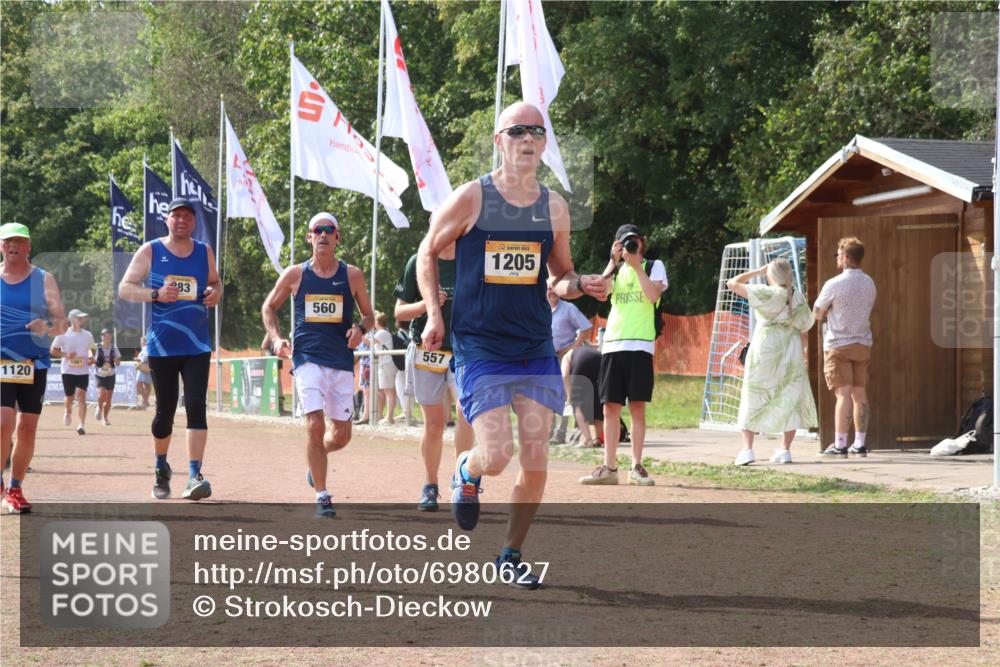 08.09.2024 - Airport Race Strokosch-Dieckow http://msf.ph/oto/6980627 08.09.2024 12:43:31 Ziel 557, 560, 840, 847, 883, 1081, 1120, 1159, 1205, 1467 meine-sportfotos.de