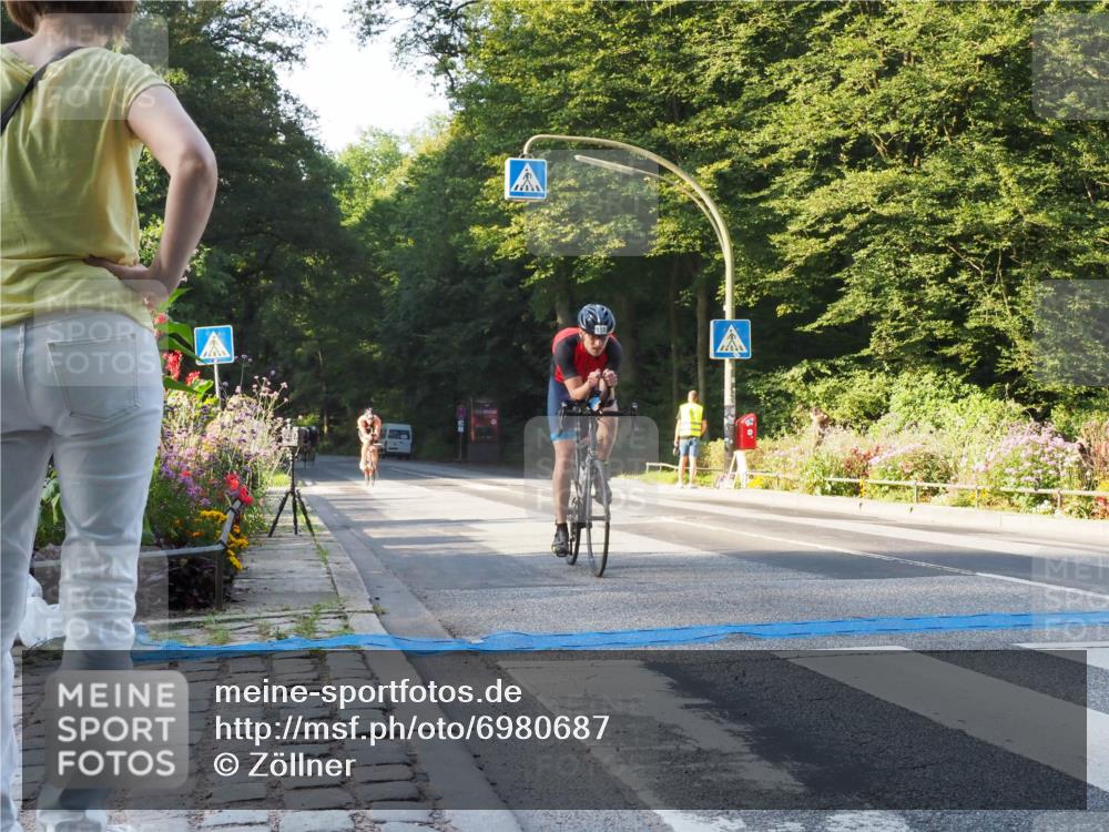 08.09.2024 - Stadtparktriathlon Zöllner http://msf.ph/oto/6980687 08.09.2024 09:04:13 Radfahren 23, 55, 107, 113, 117, 128 meine-sportfotos.de