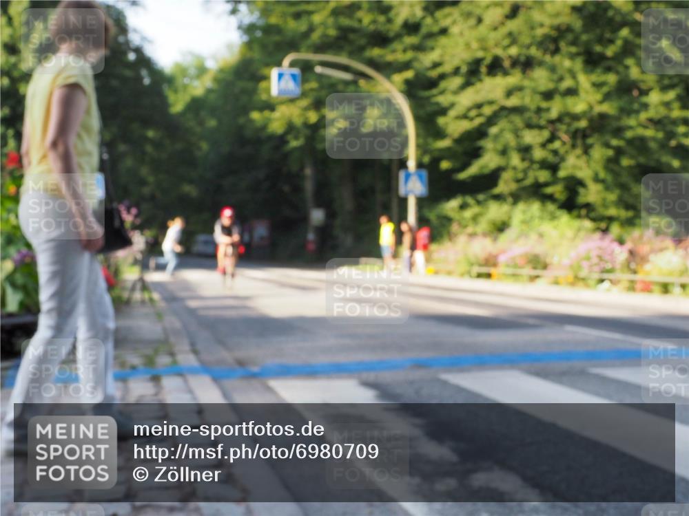 08.09.2024 - Stadtparktriathlon Zöllner http://msf.ph/oto/6980709 08.09.2024 09:04:22 Radfahren 23, 97, 117, 119, 128 meine-sportfotos.de
