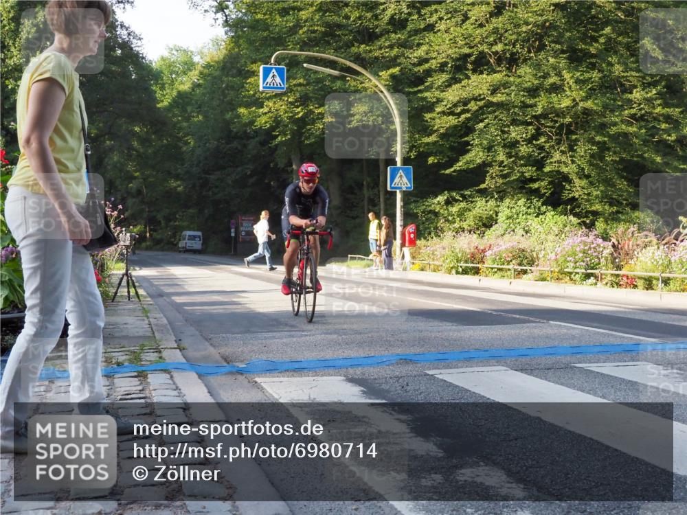 08.09.2024 - Stadtparktriathlon Zöllner http://msf.ph/oto/6980714 08.09.2024 09:04:23 Radfahren 97, 117, 119 meine-sportfotos.de