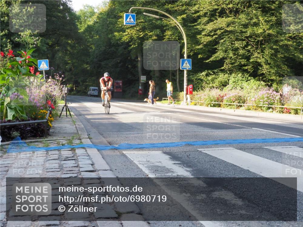 08.09.2024 - Stadtparktriathlon Zöllner http://msf.ph/oto/6980719 08.09.2024 09:04:30 Radfahren 97 meine-sportfotos.de