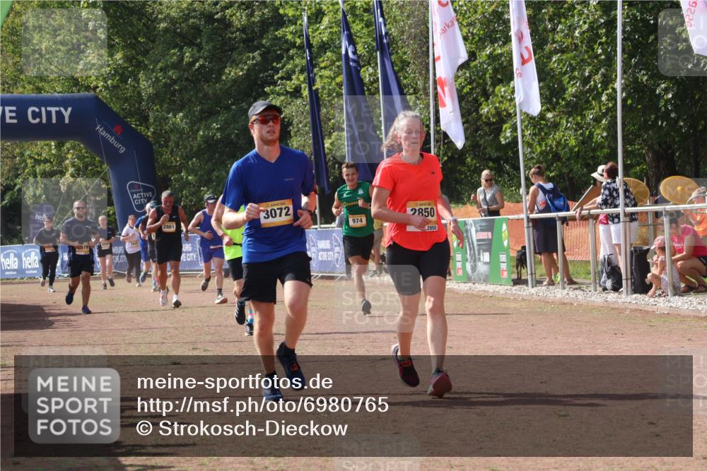 08.09.2024 - Airport Race Strokosch-Dieckow http://msf.ph/oto/6980765 08.09.2024 12:15:41 Ziel 239, 974, 2533, 2850, 2888, 3072 meine-sportfotos.de