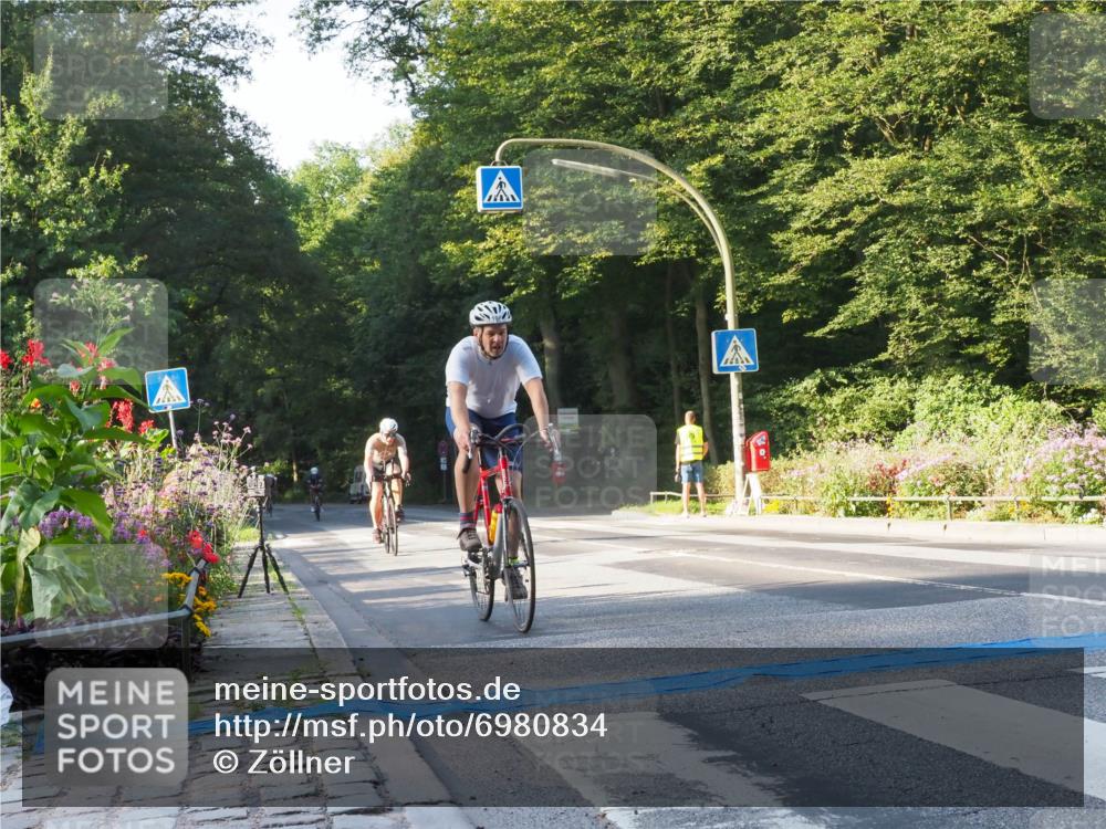 08.09.2024 - Stadtparktriathlon Zöllner http://msf.ph/oto/6980834 08.09.2024 09:05:32 Radfahren 4, 24, 30, 42, 45, 104 meine-sportfotos.de