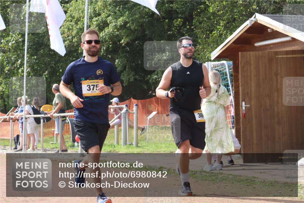 08.09.2024 - Airport Race Strokosch-Dieckow http://msf.ph/oto/6980842 08.09.2024 12:43:48 Ziel 20, 366, 375, 1177, 1509 meine-sportfotos.de