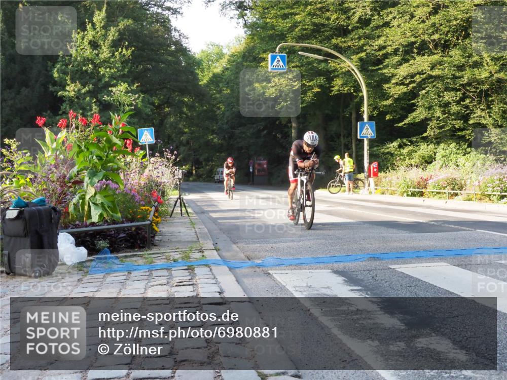 08.09.2024 - Stadtparktriathlon Zöllner http://msf.ph/oto/6980881 08.09.2024 09:06:32 Radfahren 17, 58, 88 meine-sportfotos.de