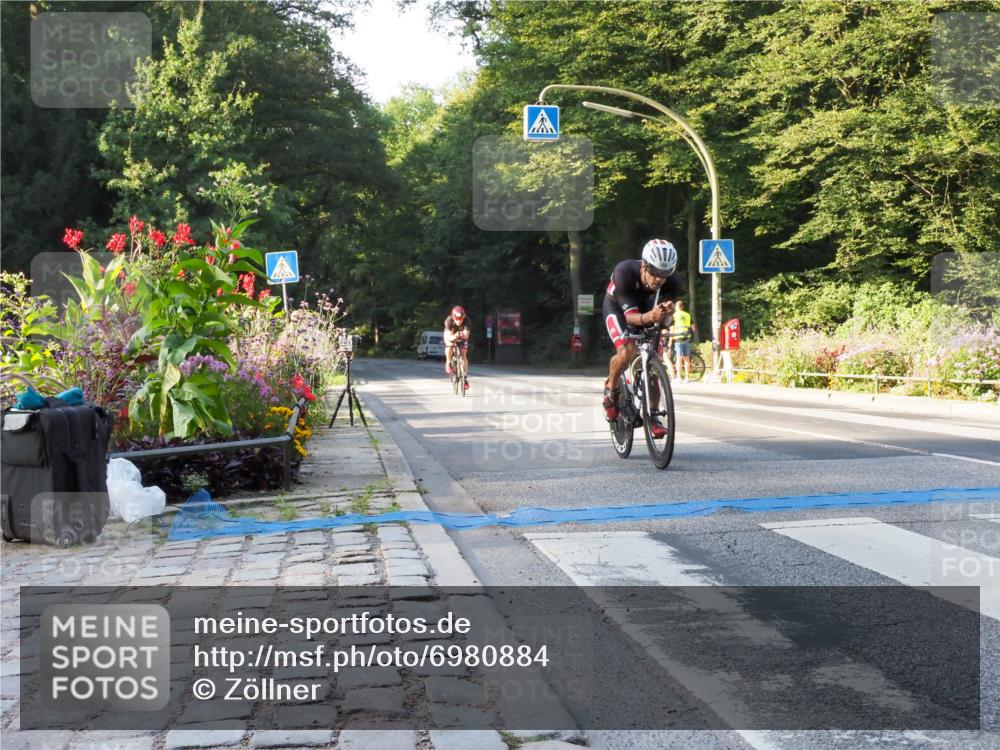08.09.2024 - Stadtparktriathlon Zöllner http://msf.ph/oto/6980884 08.09.2024 09:06:32 Radfahren 17, 58, 88 meine-sportfotos.de