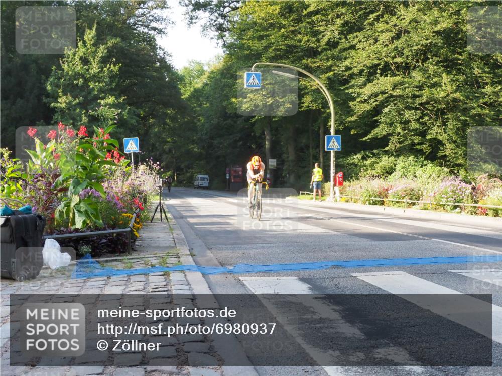 08.09.2024 - Stadtparktriathlon Zöllner http://msf.ph/oto/6980937 08.09.2024 09:07:28 Radfahren 106, 122 meine-sportfotos.de