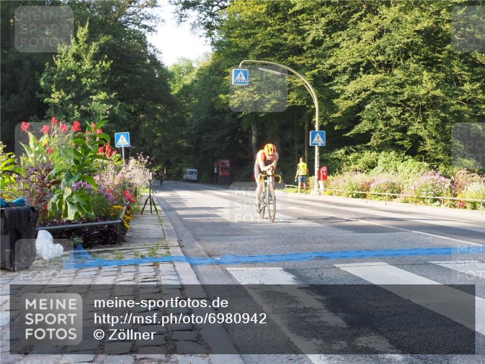 08.09.2024 - Stadtparktriathlon Zöllner http://msf.ph/oto/6980942 08.09.2024 09:07:28 Radfahren 106, 122 meine-sportfotos.de