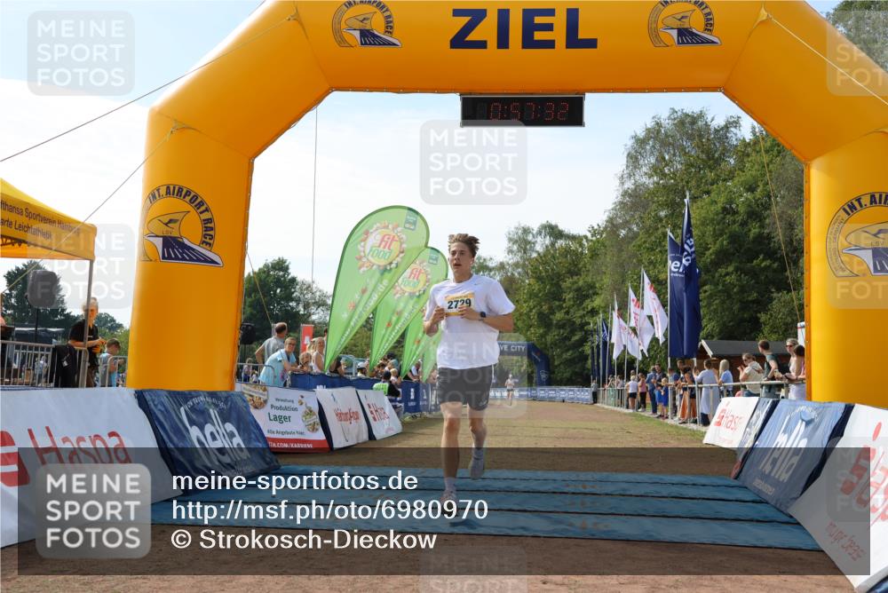 08.09.2024 - Airport Race Strokosch-Dieckow http://msf.ph/oto/6980970 08.09.2024 11:58:13 Ziel 2729 meine-sportfotos.de