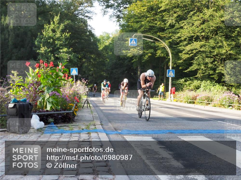 08.09.2024 - Stadtparktriathlon Zöllner http://msf.ph/oto/6980987 08.09.2024 09:07:42 Radfahren 1, 5, 6, 14, 49, 59, 65, 126 meine-sportfotos.de
