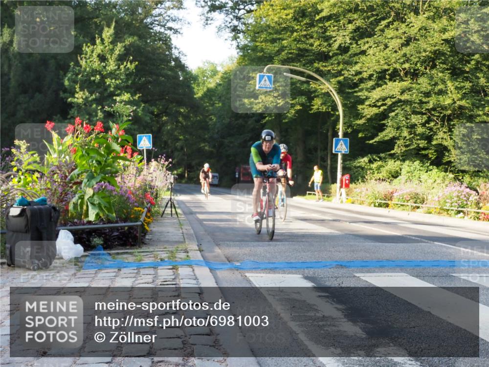 08.09.2024 - Stadtparktriathlon Zöllner http://msf.ph/oto/6981003 08.09.2024 09:07:43 Radfahren 1, 5, 6, 14, 49, 59, 65, 126 meine-sportfotos.de