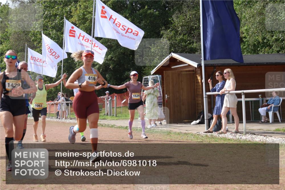 08.09.2024 - Airport Race Strokosch-Dieckow http://msf.ph/oto/6981018 08.09.2024 12:44:05 Ziel 416, 440, 838, 929, 934, 1063, 1103, 1139, 1408, 1429, 1529, 3133 meine-sportfotos.de