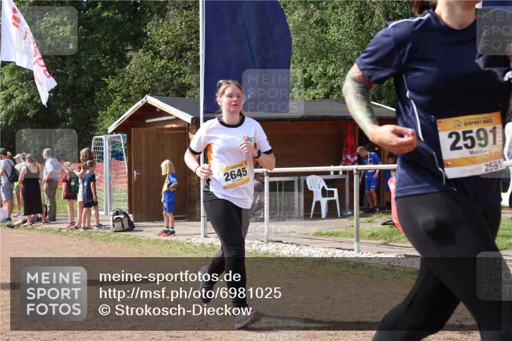 08.09.2024 - Airport Race Strokosch-Dieckow http://msf.ph/oto/6981025 08.09.2024 12:16:00 Ziel 225, 276, 1020, 2540, 2541, 2543, 2591, 2595, 2604, 2645, 2827, 2854, 3057 meine-sportfotos.de