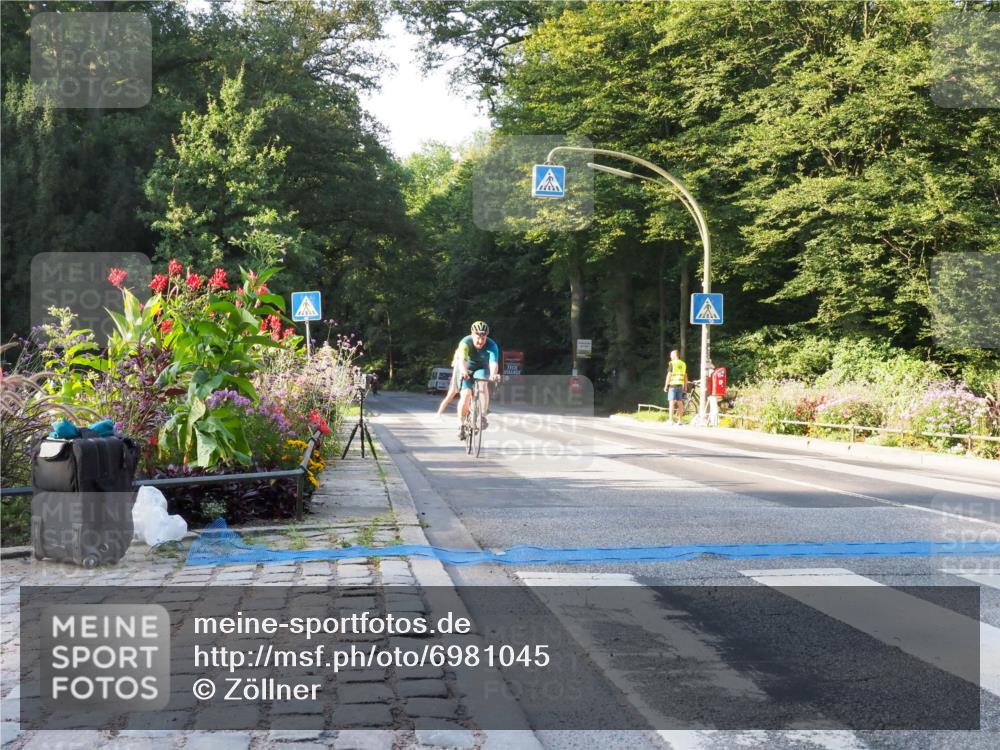 08.09.2024 - Stadtparktriathlon Zöllner http://msf.ph/oto/6981045 08.09.2024 09:08:02 Radfahren 48, 64, 92 meine-sportfotos.de