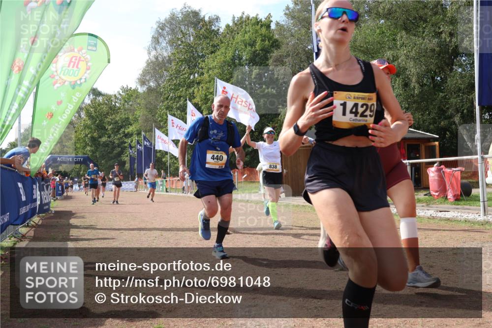 08.09.2024 - Airport Race Strokosch-Dieckow http://msf.ph/oto/6981048 08.09.2024 12:44:06 Ziel 416, 440, 481, 838, 929, 934, 1063, 1103, 1139, 1408, 1429, 1529 meine-sportfotos.de