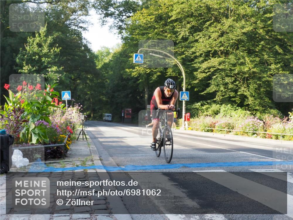 08.09.2024 - Stadtparktriathlon Zöllner http://msf.ph/oto/6981062 08.09.2024 09:08:14 Radfahren 16, 33 meine-sportfotos.de