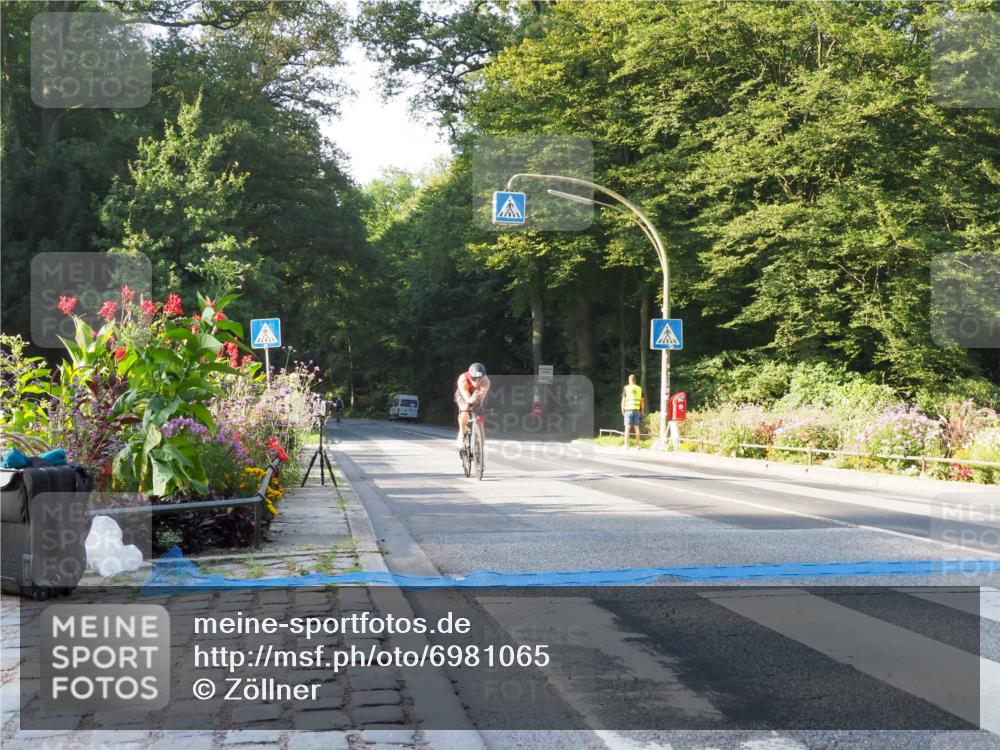 08.09.2024 - Stadtparktriathlon Zöllner http://msf.ph/oto/6981065 08.09.2024 09:08:20 Radfahren 33, 103 meine-sportfotos.de