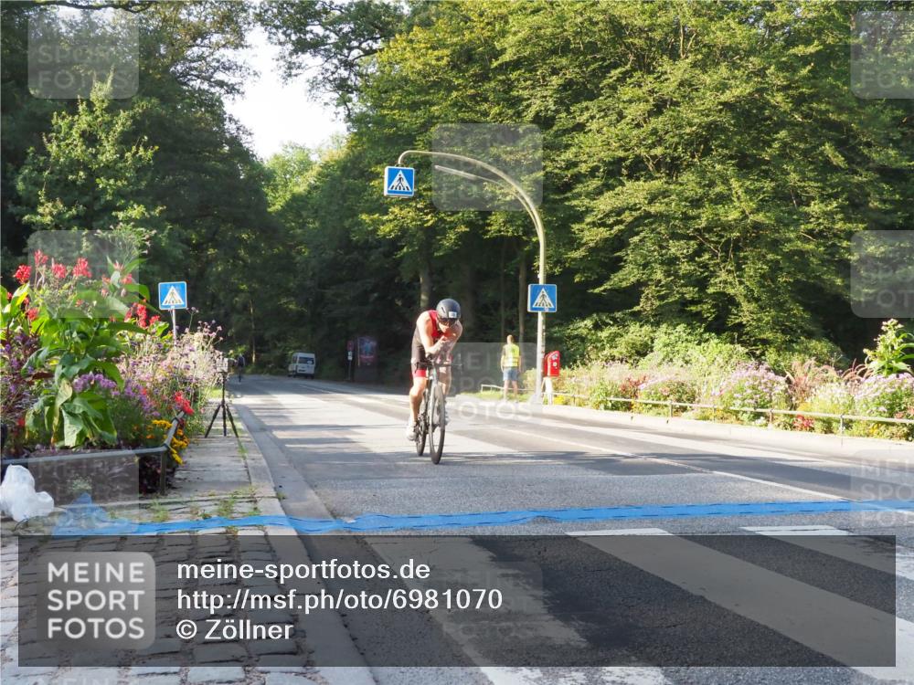 08.09.2024 - Stadtparktriathlon Zöllner http://msf.ph/oto/6981070 08.09.2024 09:08:21 Radfahren 33, 103 meine-sportfotos.de
