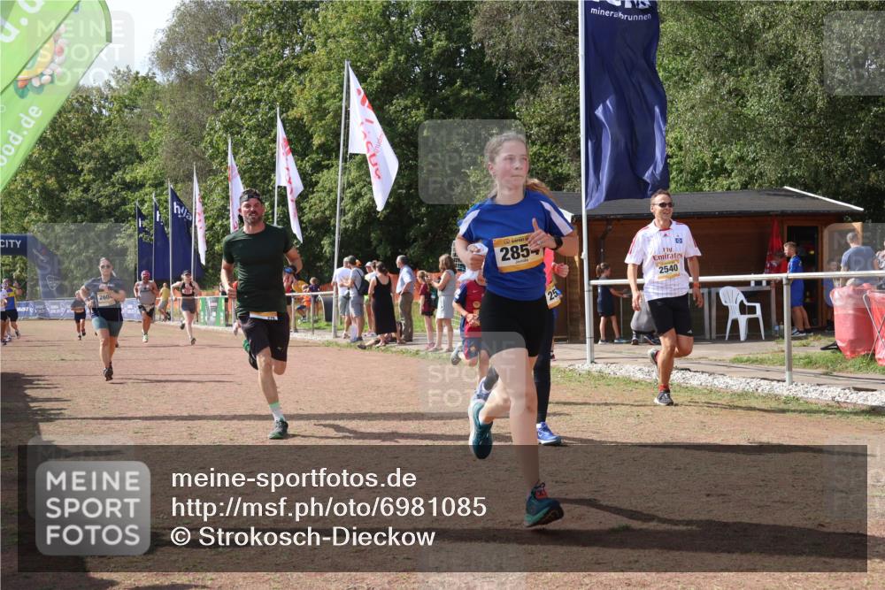 08.09.2024 - Airport Race Strokosch-Dieckow http://msf.ph/oto/6981085 08.09.2024 12:16:04 Ziel 225, 276, 1020, 2540, 2541, 2543, 2586, 2604, 2799, 2802, 2804, 2827, 2854, 3057 meine-sportfotos.de