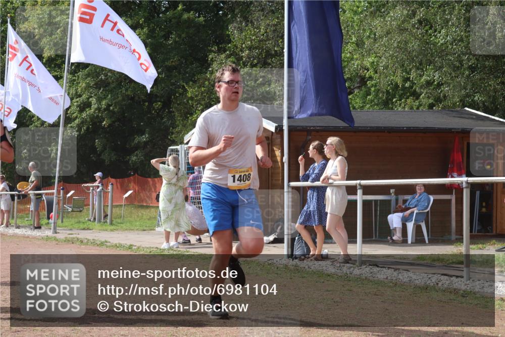 08.09.2024 - Airport Race Strokosch-Dieckow http://msf.ph/oto/6981104 08.09.2024 12:44:10 Ziel 481, 929, 1069, 1103, 1139, 1408 meine-sportfotos.de