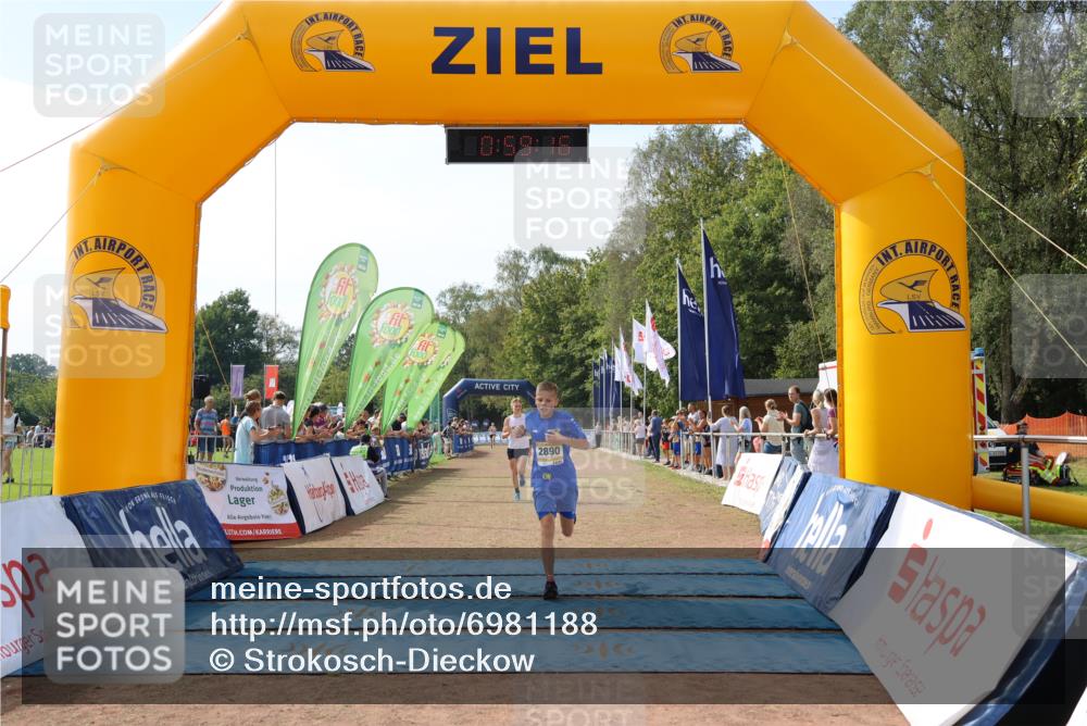 08.09.2024 - Airport Race Strokosch-Dieckow http://msf.ph/oto/6981188 08.09.2024 11:59:57 Ziel 5, 588, 2890 meine-sportfotos.de