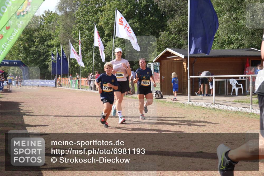 08.09.2024 - Airport Race Strokosch-Dieckow http://msf.ph/oto/6981193 08.09.2024 12:16:11 Ziel 1020, 2586, 2799, 2802, 2804, 2827 meine-sportfotos.de