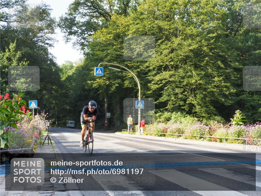 08.09.2024 - Stadtparktriathlon Zöllner http://msf.ph/oto/6981197 08.09.2024 09:09:23 Radfahren 63, 90 meine-sportfotos.de