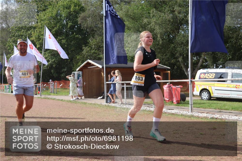 08.09.2024 - Airport Race Strokosch-Dieckow http://msf.ph/oto/6981198 08.09.2024 12:44:14 Ziel 467, 481, 790, 791, 1069, 1103, 1139 meine-sportfotos.de