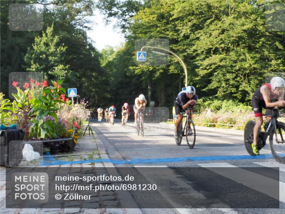 08.09.2024 - Stadtparktriathlon Zöllner http://msf.ph/oto/6981230 08.09.2024 09:09:34 Radfahren 15, 21, 25, 26, 35, 40, 44, 54, 56, 63, 72, 76, 123, 127 meine-sportfotos.de