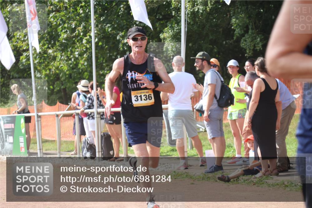 08.09.2024 - Airport Race Strokosch-Dieckow http://msf.ph/oto/6981284 08.09.2024 12:16:30 Ziel 222, 472, 667, 2562, 2745, 2746, 2767, 2811, 2881, 3136 meine-sportfotos.de