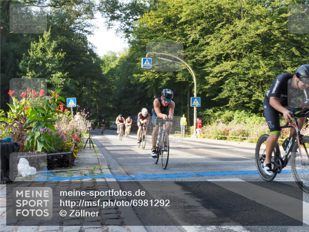 08.09.2024 - Stadtparktriathlon Zöllner http://msf.ph/oto/6981292 08.09.2024 09:09:40 Radfahren 21, 25, 26, 35, 54, 56, 72, 76, 109, 123, 127 meine-sportfotos.de