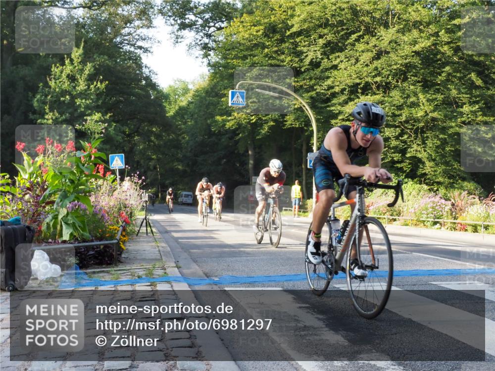 08.09.2024 - Stadtparktriathlon Zöllner http://msf.ph/oto/6981297 08.09.2024 09:09:40 Radfahren 21, 25, 26, 35, 54, 56, 72, 76, 109, 123, 127 meine-sportfotos.de