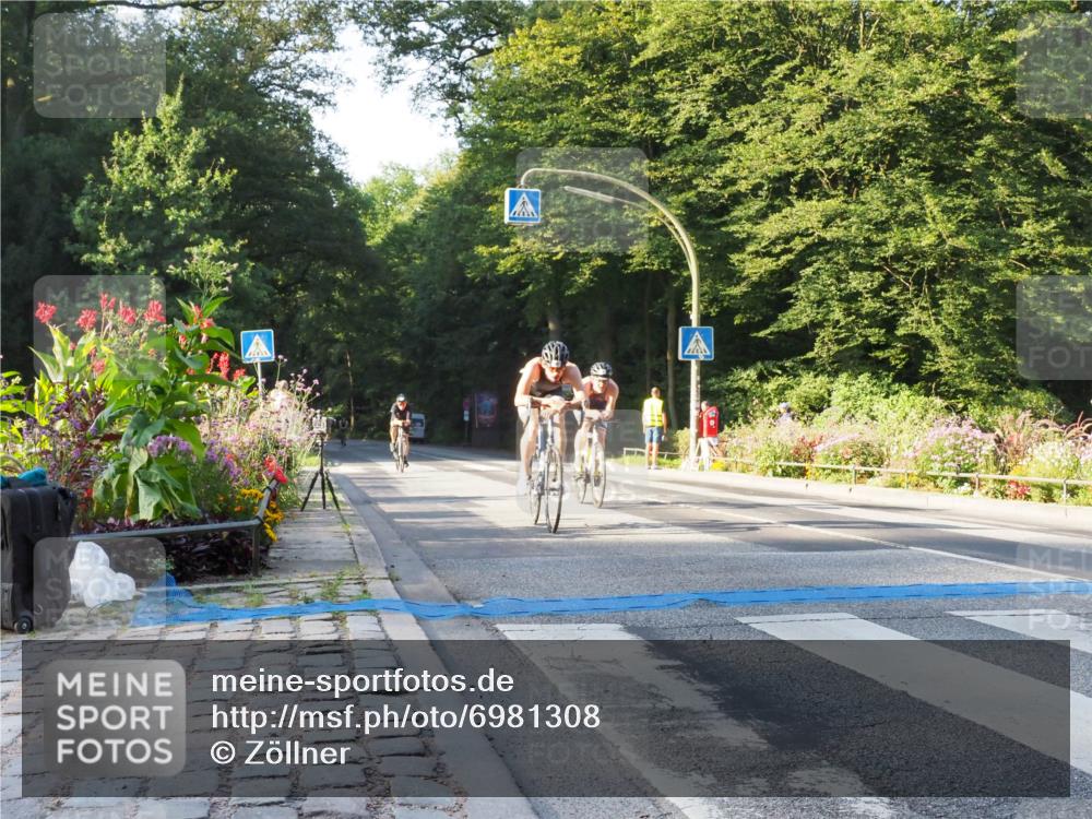 08.09.2024 - Stadtparktriathlon Zöllner http://msf.ph/oto/6981308 08.09.2024 09:09:41 Radfahren 25, 26, 35, 54, 56, 72, 76, 109, 123 meine-sportfotos.de